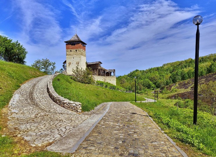 Cetatea Mălăieşti, Romania, Romania